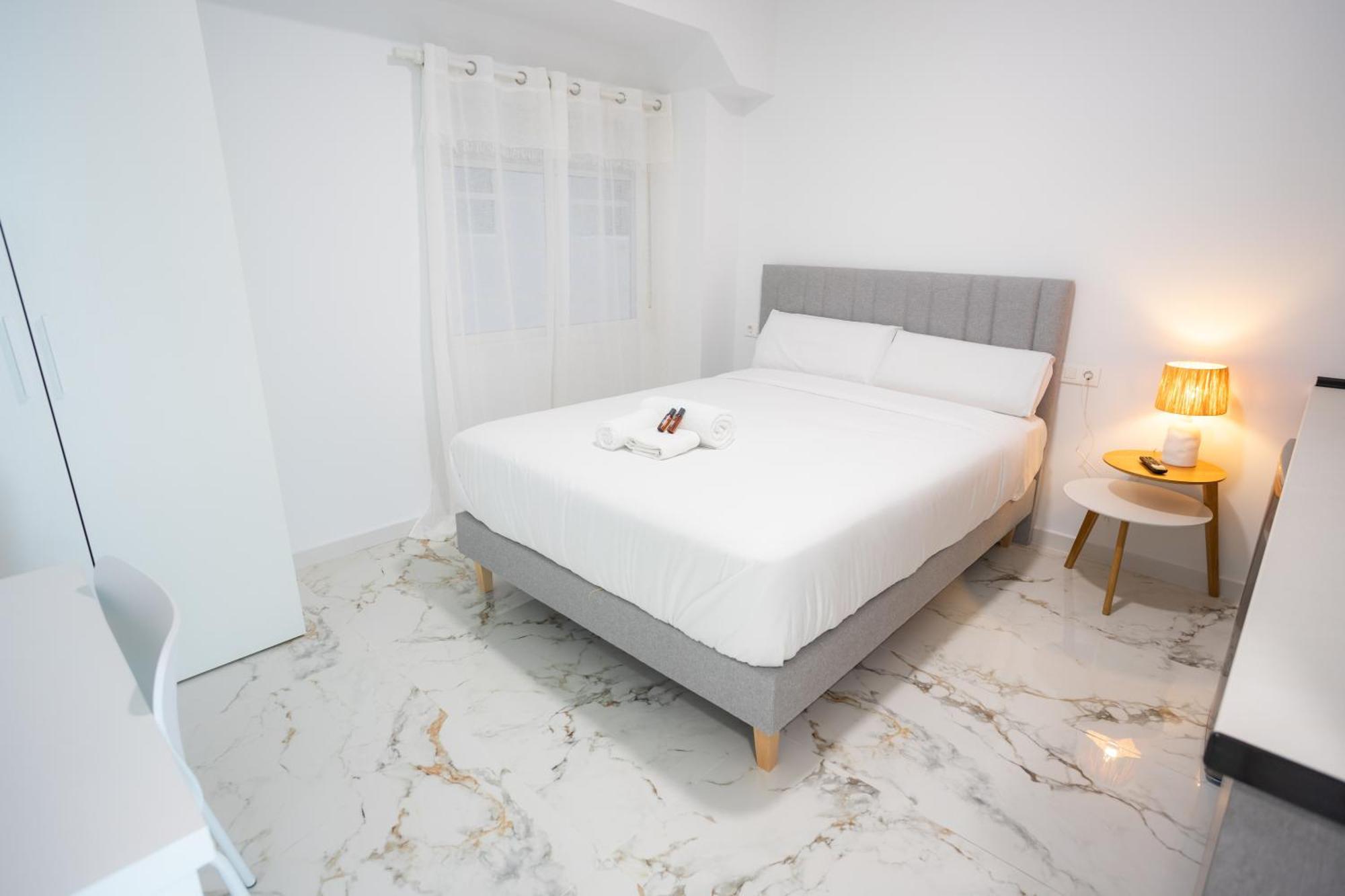 L&G Apartments Bahia Suite Alicante Zewnętrze zdjęcie