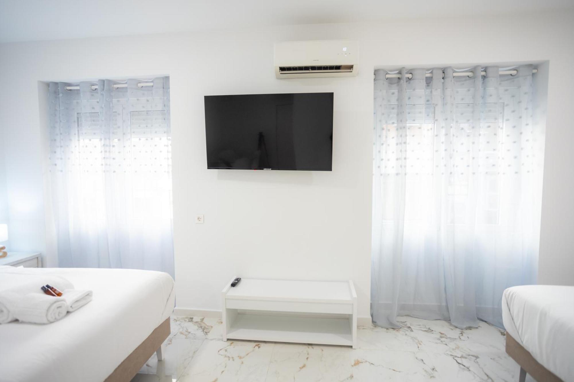 L&G Apartments Bahia Suite Alicante Zewnętrze zdjęcie