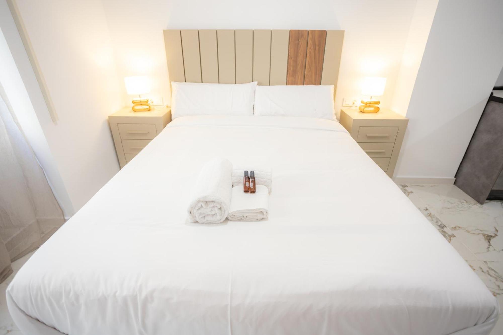 L&G Apartments Bahia Suite Alicante Zewnętrze zdjęcie