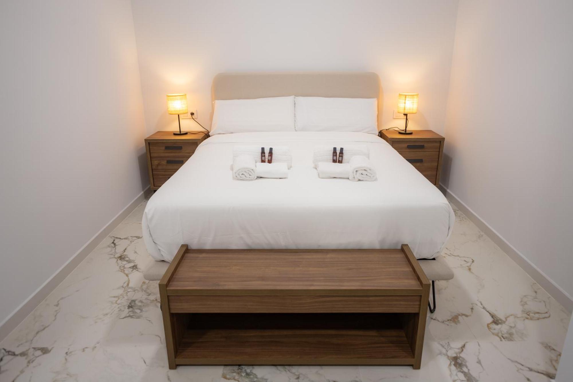 L&G Apartments Bahia Suite Alicante Zewnętrze zdjęcie