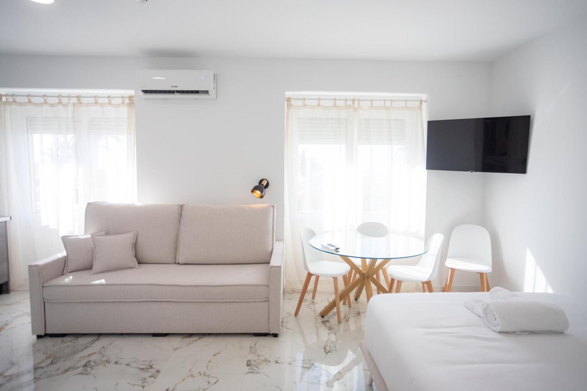 L&G Apartments Bahia Suite Alicante Zewnętrze zdjęcie