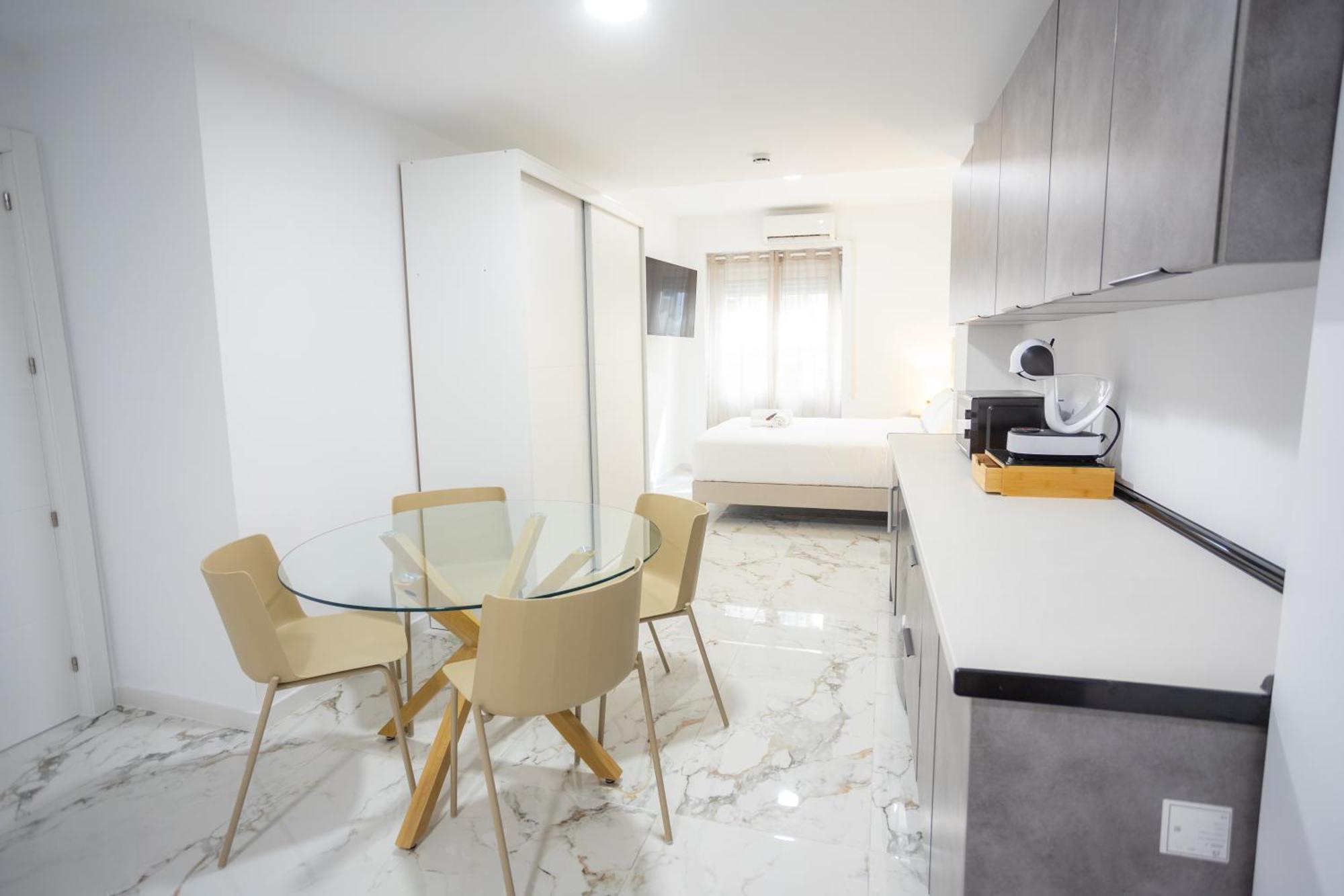 L&G Apartments Bahia Suite Alicante Zewnętrze zdjęcie